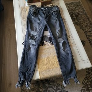 Ladies KanCan Size 11/29 Distressed Skinny